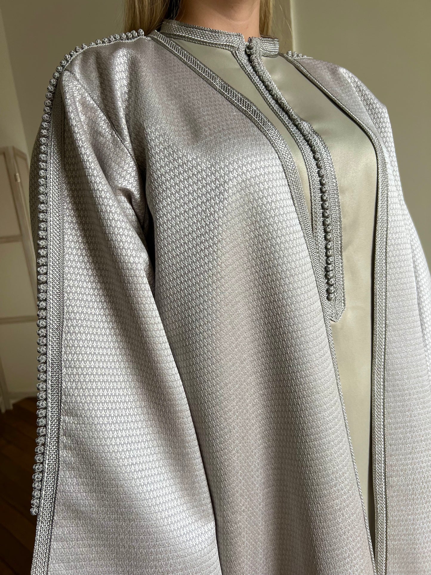 Kimono en brocard - gris