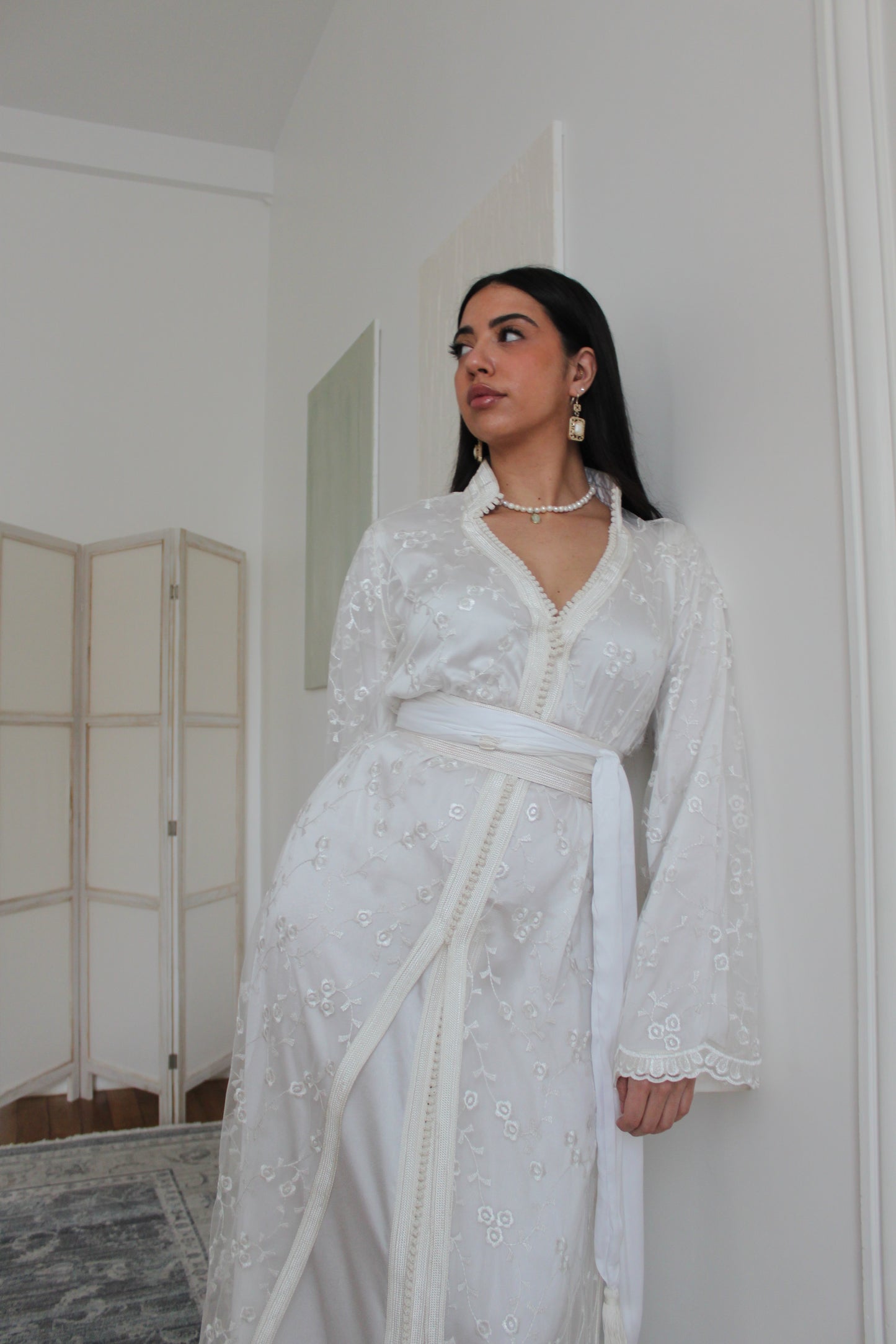 Caftan doublé en tulle brodée - écru