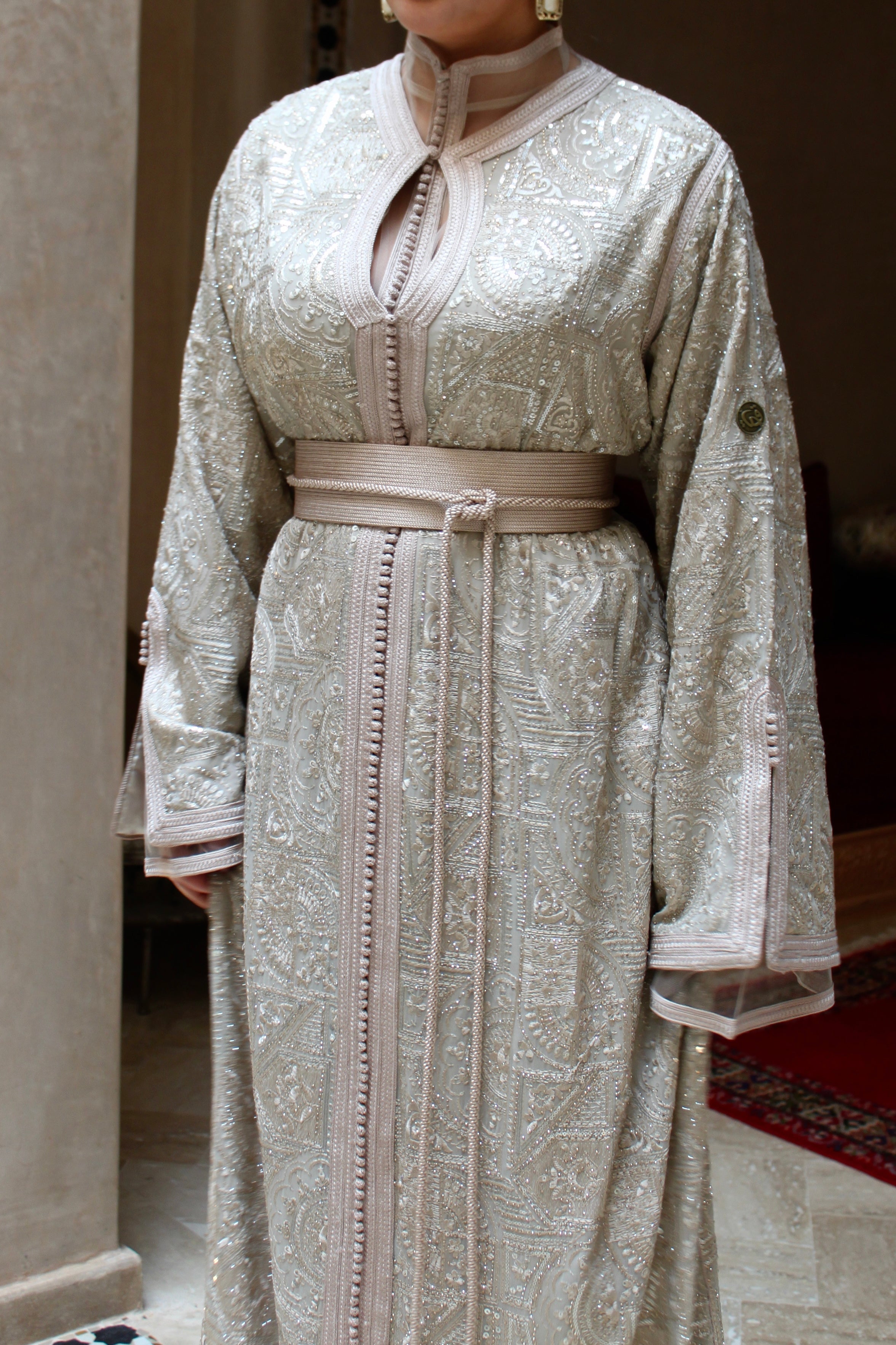 Caftan tulle brodée soie - cream