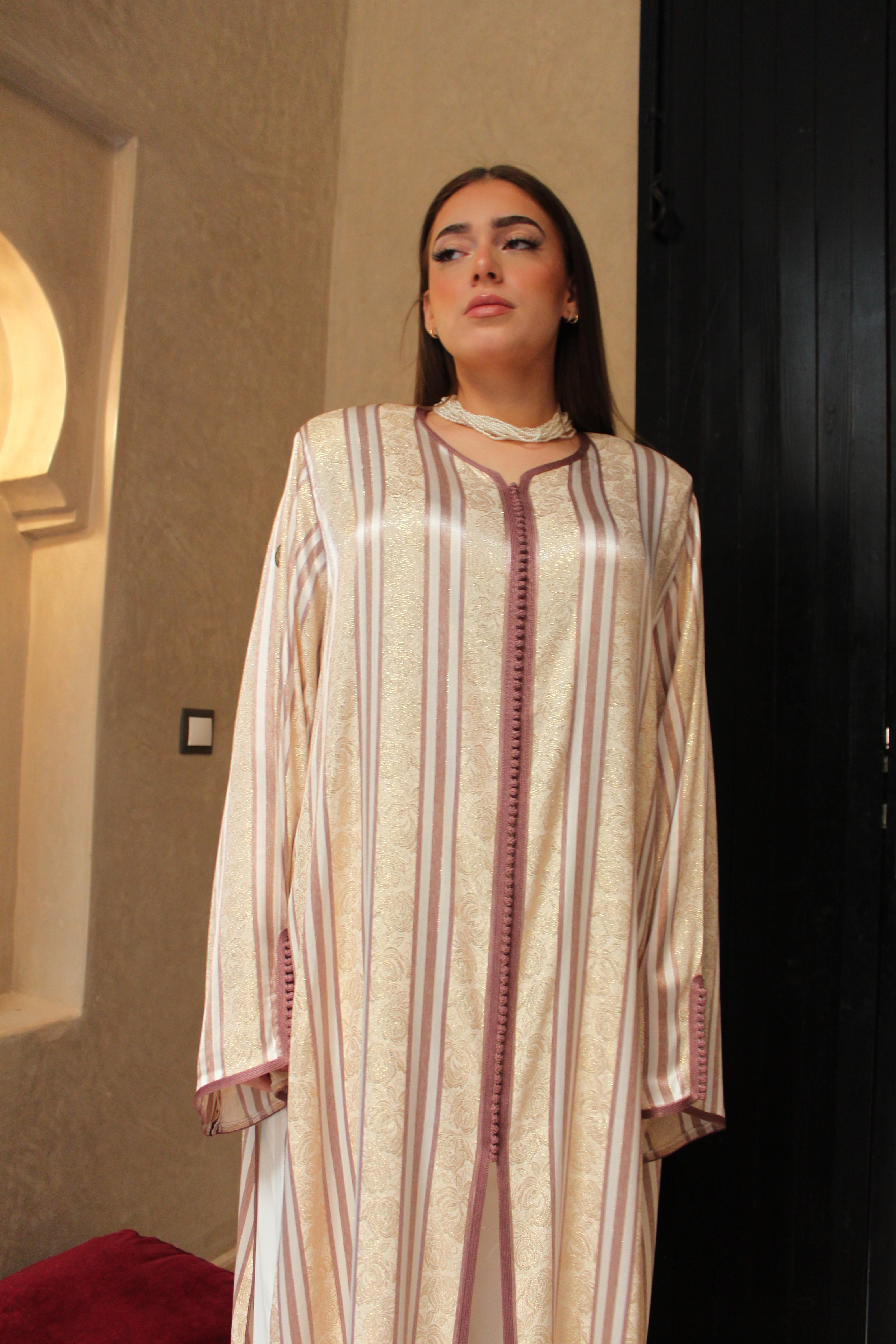 THE JOUHARA - old pink